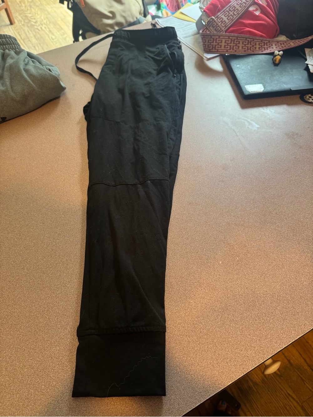 American eagle joggers